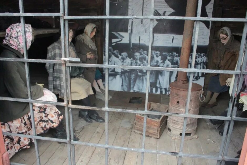 Акмолинский лагерь изменников родины. Акмолинский лагерь жён изменников родины (а. л. ж. и. р.). алжир акмолинский лагерь жен изменников родины. музей алжир акмолинский лагерь. алжир лагерь жен изменников родины музей.