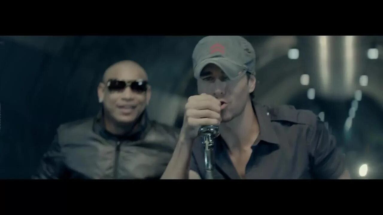Иглесиас байландо. Bailando enrique iglesias ft. Энрике иглесиас песня байландо. Bailando песня. Энрике иглесиас байландо.