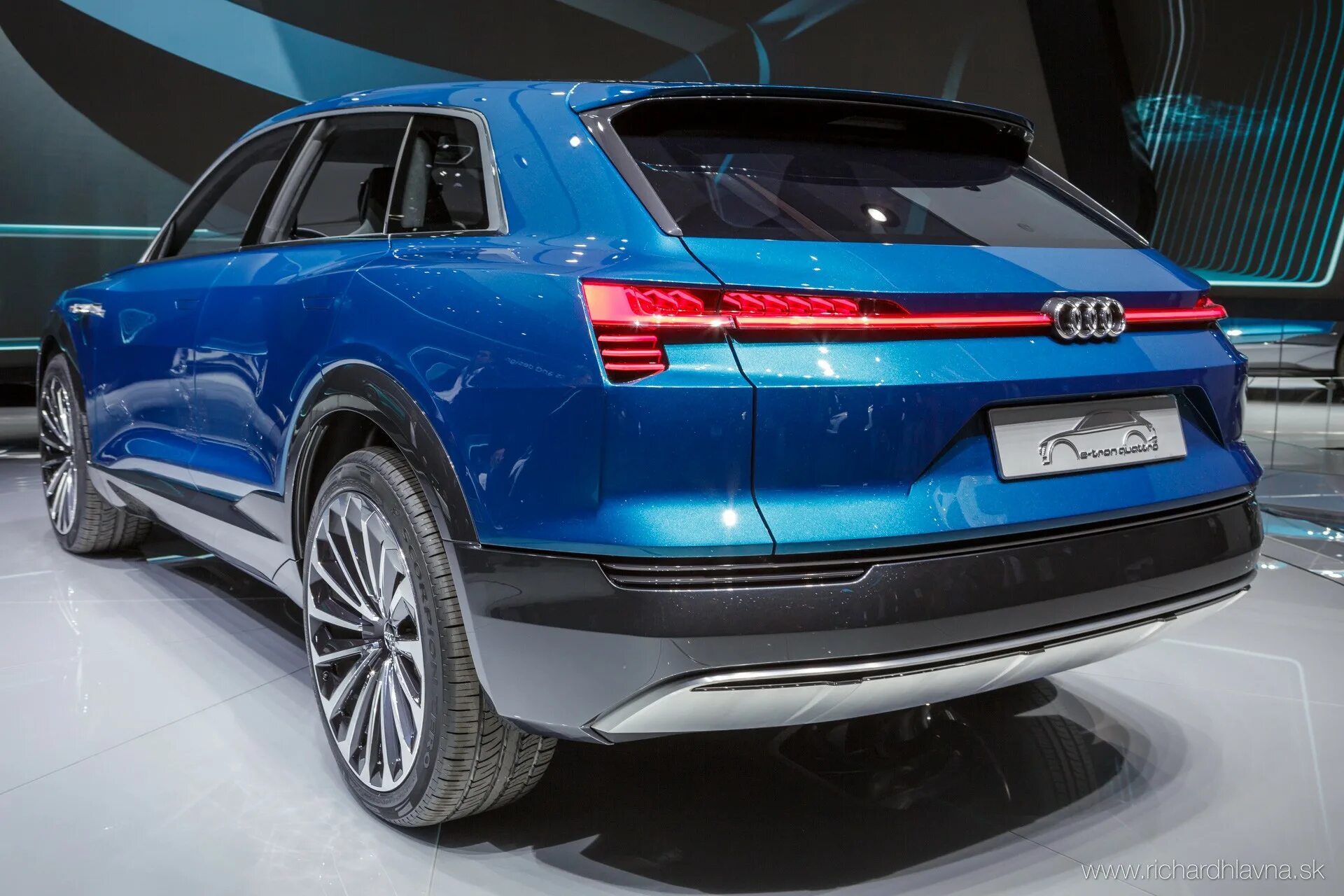 Audi q6 2022. Новая Ауди q6. Ауди q6 2018. Новая Ауди ку 6. Vi 2018