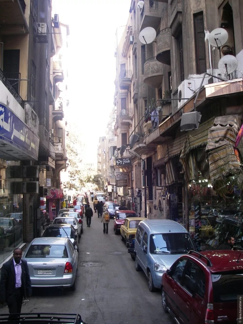 Температура в каире. Пригород Каира. Улица в Каире 2021. Каир район Нью Кайро. Каир город контрастов.