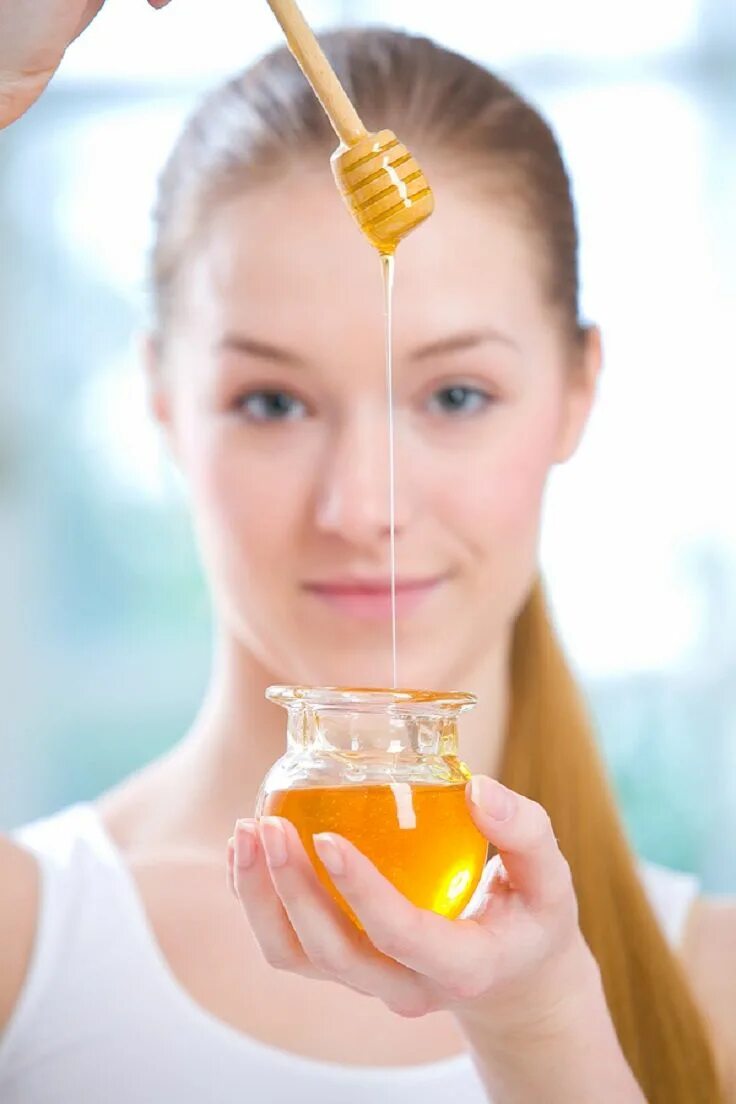 Honey девушка. Медовая маска для лица. девушка с медом на лице. женщина мед. девушка в меде.