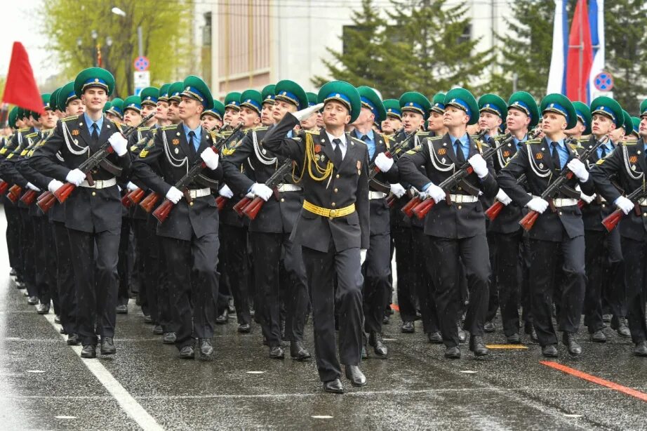 Парад победы состоялся. Парад Победы Хабаровск 2021. Парад Победы 2022 Хабаровск. Парад 9 мая 2021 Хабаровск. Парад Победы на 9 мая Хабаровск.