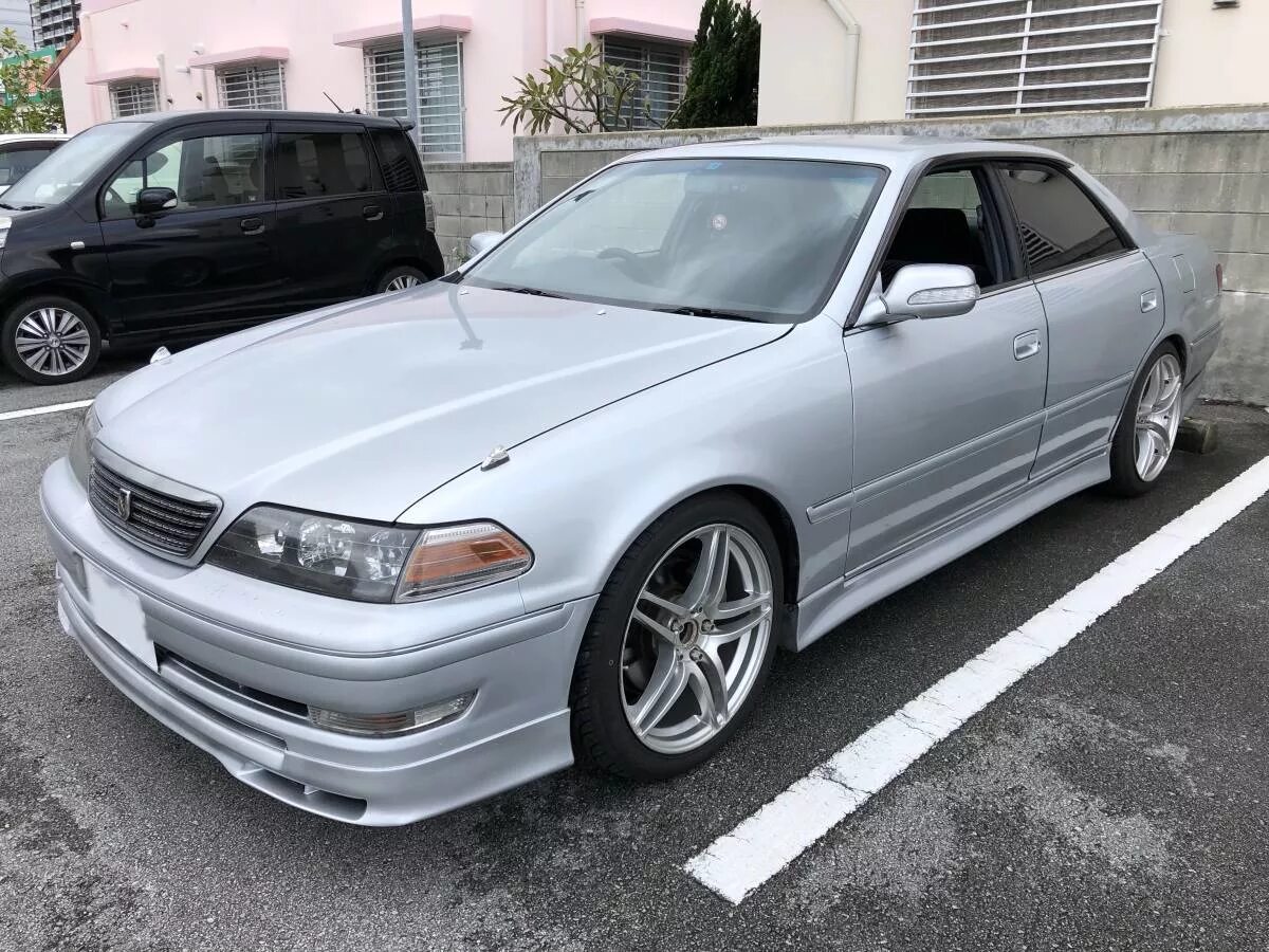 Обвес tourer mark 2 100. Toyota mark 2 tourer s. Toyota mark 2 100 рестайлинг. Mark 2 100 обвес bn sport. Toyota mark 2 100 tourer s.