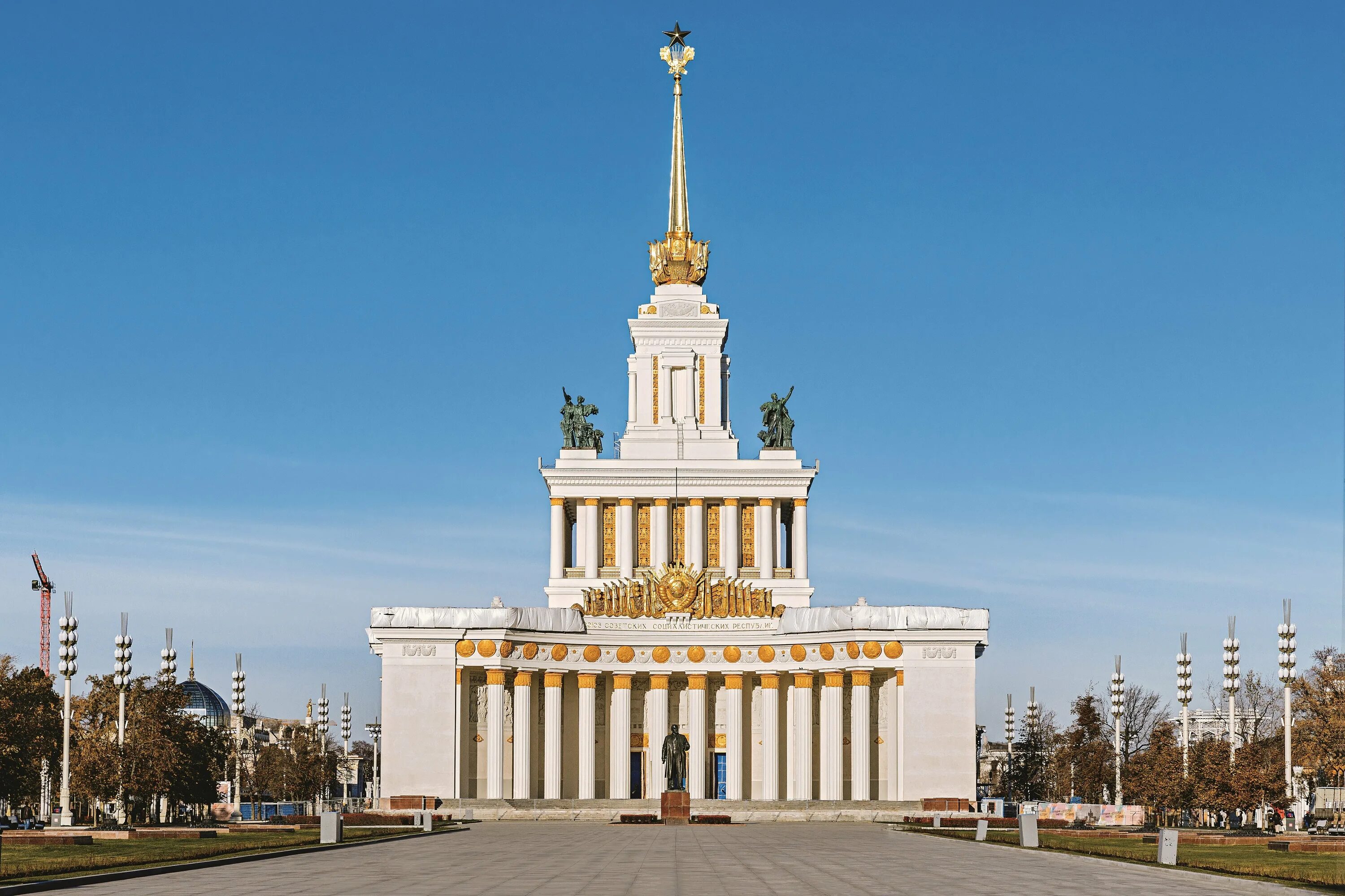 Сталинский Ампир ВДНХ. Павильон 1 Центральный ВДНХ. Главный павильон ВДНХ сталинский Ампир. Щуко главный павильон ВДНХ.