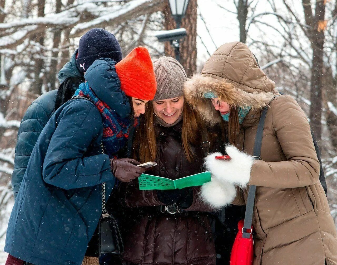 Зимний тимбилдинг для детей. Квест для детей на улице зимой. Зимние соревнования для детей. Зимний квест. Квест на природе зимой.
