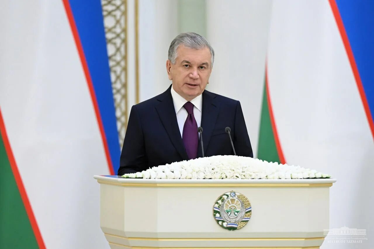 Шавкат мирзиеев портрет. Узбекистан глава государства. Мирзиеев. Шавкат миромонович 2022. Узбекистан глава государства.