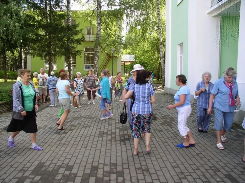 Противотуберкулезный плес. Плёс санаторий противотуберкулезный. санаторий плес иваново. противотуберкулезный санаторий плес иваново. пансионат плёс лагерь.