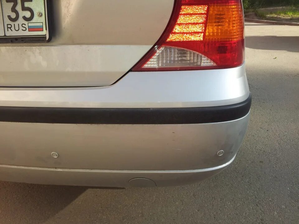 Парктроники форд куга 2. Парктроники ford. Парктроники ford. Ford focus 3 задний парктроник. Датчик парктроника era 566034.