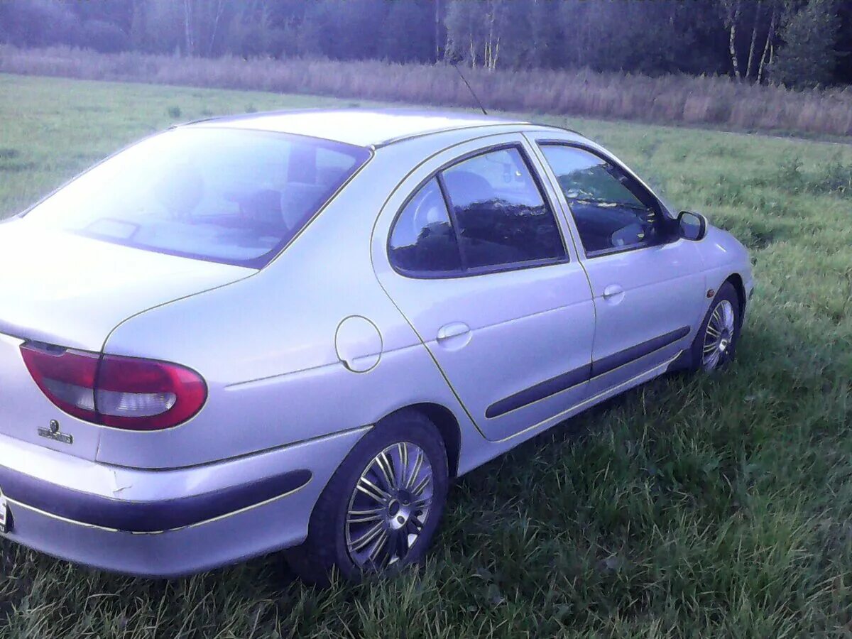 рено меган 1 классик седна. рено меган 1 хэтчбек. Megane 1. меган рено 1996 седан. Renault megane 1999.