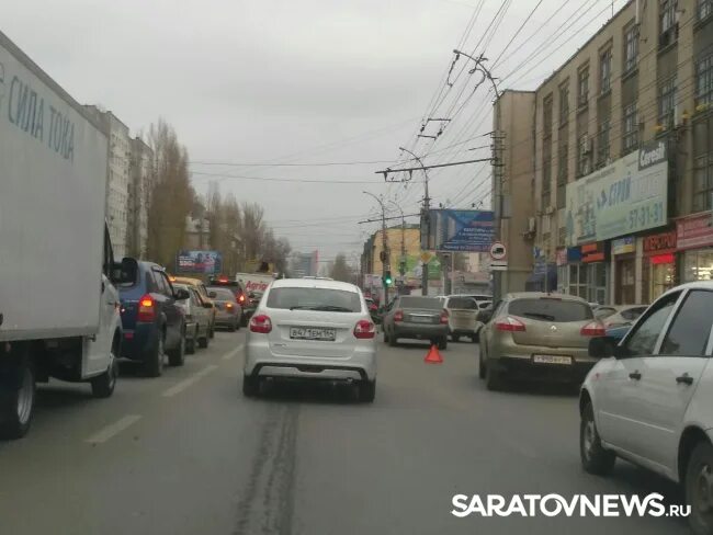 Перекресток Чернышевского 2 Садовая. Перекресток Некрасова Чернышевского. Авария Чернышевского Луначарского 09.10. Большая Горная пересечение с Чернышевской. Сейчас потерпи