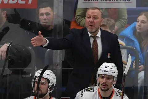Амур тренерский состав