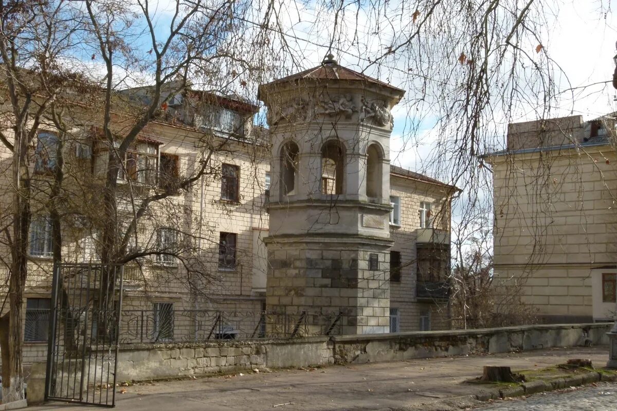 Древнее здание севастополя. Башня ветров севастополь. башня ветров севастополь достопримечательности севастополя. памятник башня ветров в севастополе. севастополь ул. фрунзе - башня ветров.
