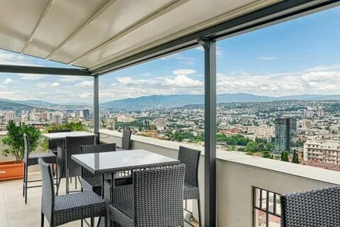 Terrace hotel