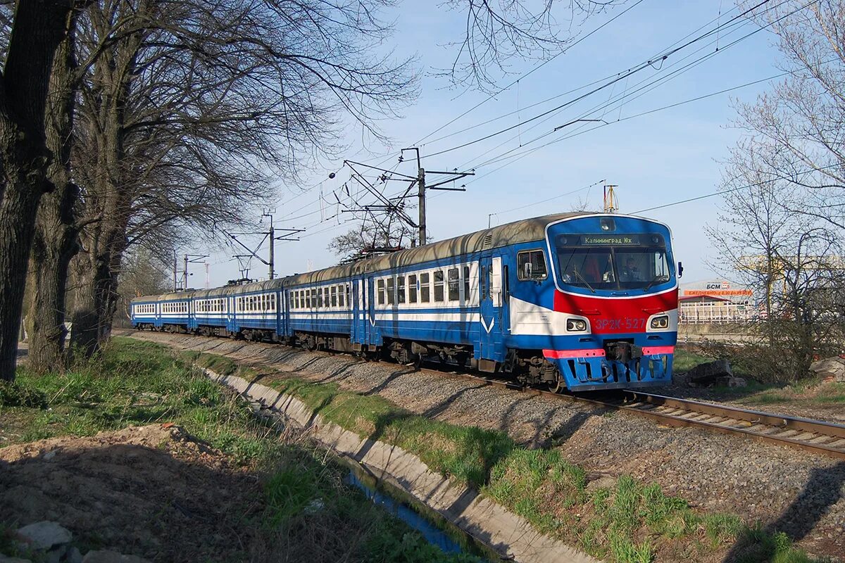 Электричка кутузово зеленоградск. Кутузово новое эр2к. Кутузово Северный эр2к Калининград. К527ру3. К527мо35.