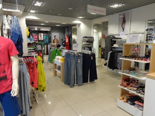 женская одежда магазины золотой вавилон. одежда отрадный. магазин центр куртки. универмаг слава санкт петербург. планета одежды и обуви.