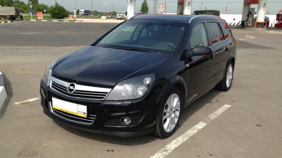 Куплю опель дизель бу. Opel Astra 2007 универсал. Opel Astra h 2007 универсал.