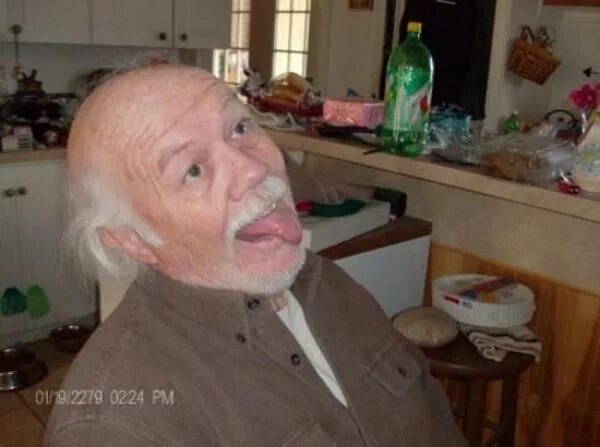 стильные люди. модные старики. странный старичок. хьюберт фарнсворт в реальной жизни. странный старичок.