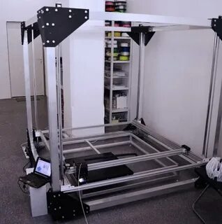 Продаю 3d принтер