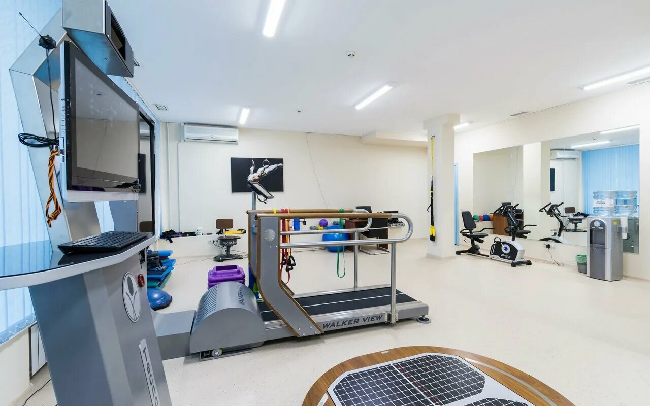 Преодоление реабилитационный центр для инвалидов москва. Медицинская реабилитация. Центр лядова реабилитационный. Центр реабилитации клиники. Центр реабилитации клиники.