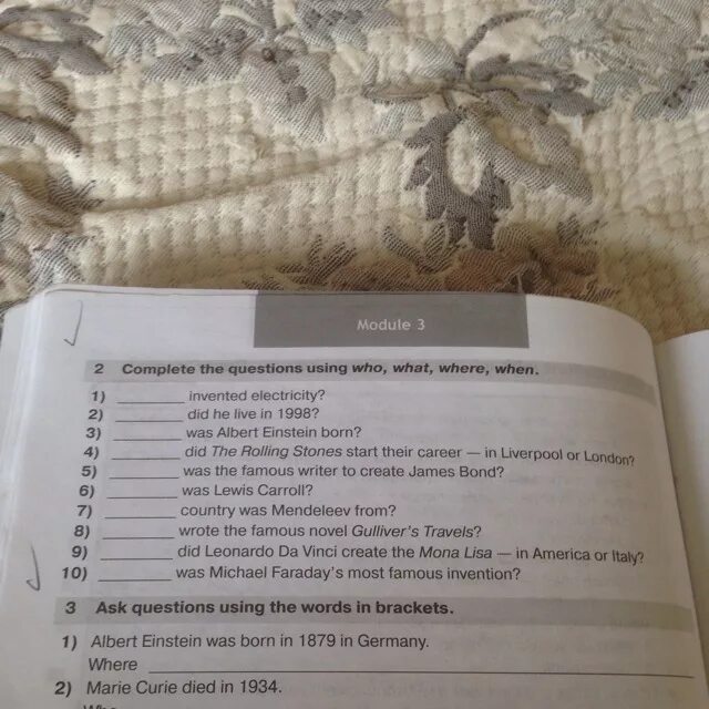 8 complete the questions. Задания 13 complete the questions. Write the questions using where what how when 5 класс. Complete the questions using who what where when. Ask questions using the Words in Brackets.