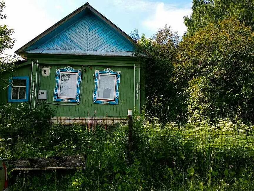 Авито сатка купить квартиру. Дом в Сулее. Дом в Сатке. Дом в Сатке в Межевой Сулея. Верхний Айск Саткинский район деревня.