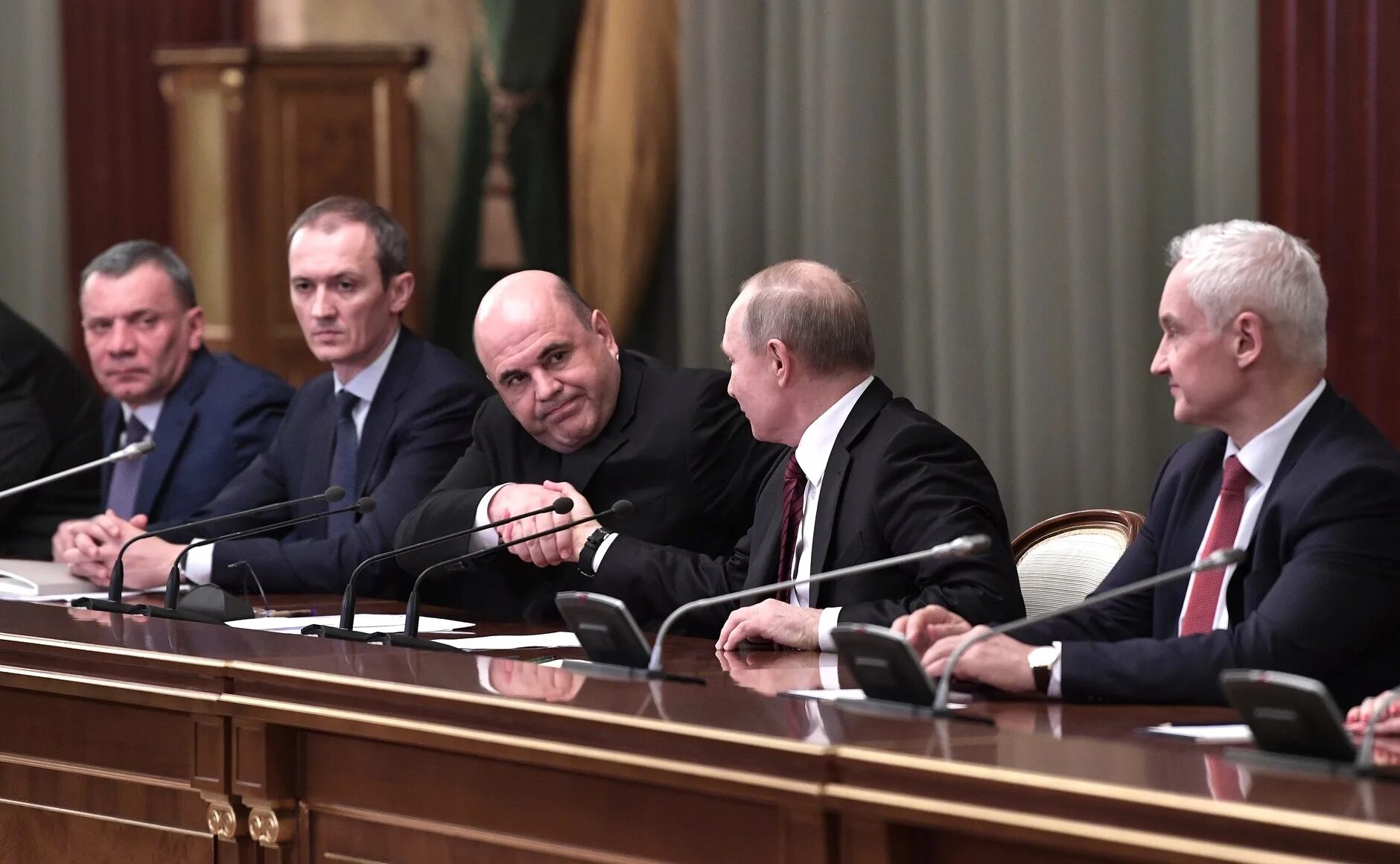 Смена власти как называется