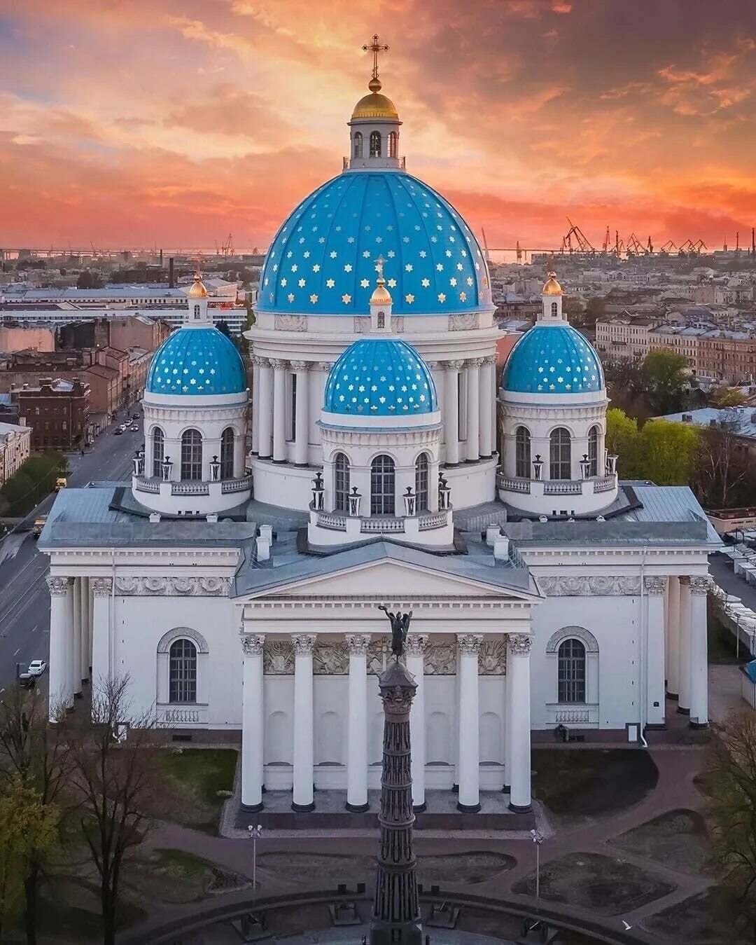 Петербург церковь святой троицы. Петербург церковь святой троицы