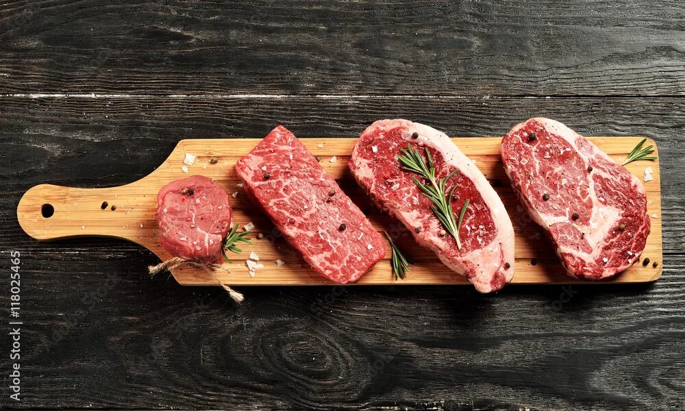 Beef with me. Мраморная говядина рибай. рибай и стриплойн. стриплойн отруб. premium beef мраморная говядина.