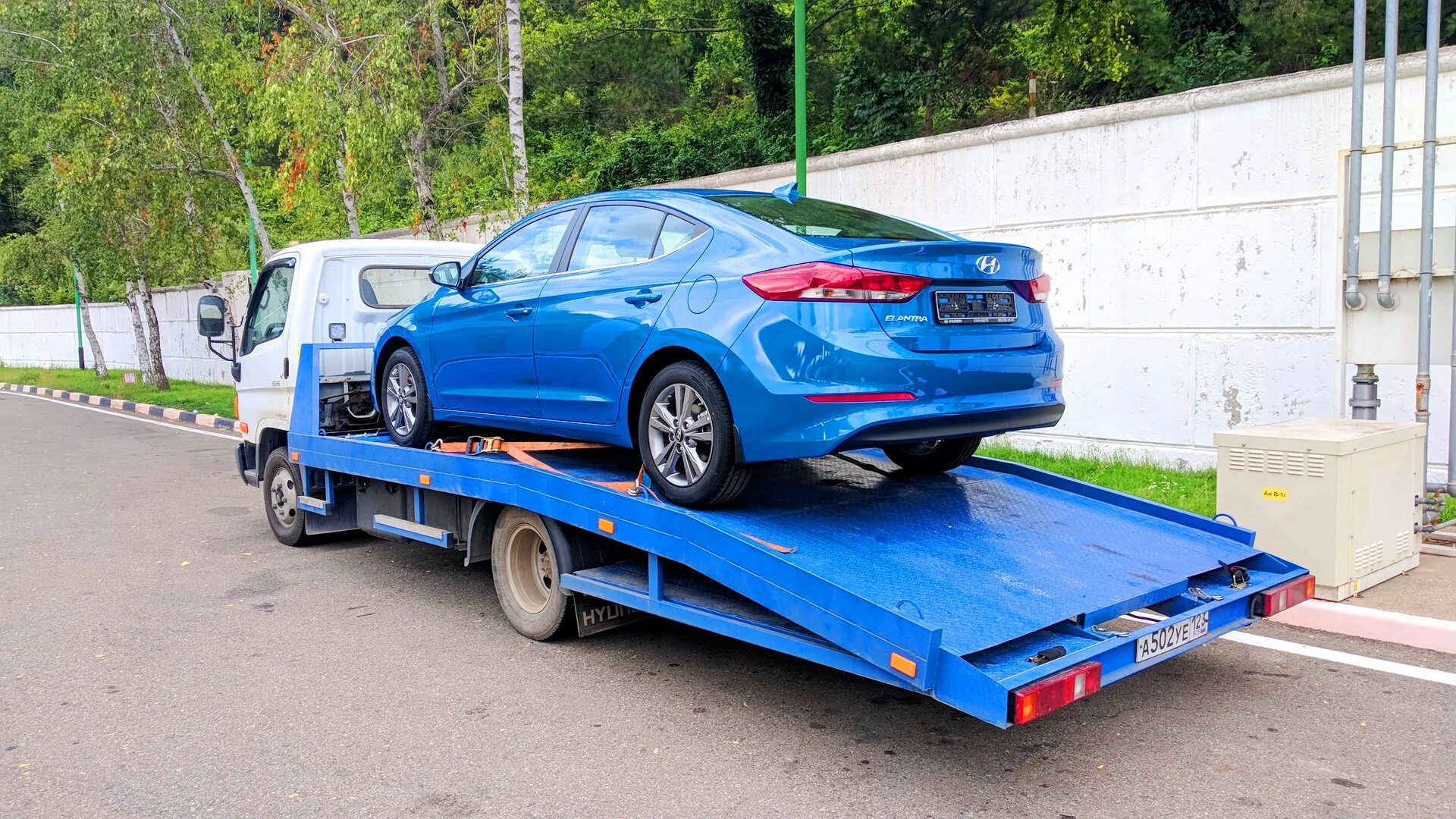 Эвакуатор автовоз Hyundai hd78. Эвакуатор 3957l0. Эвакуатор трал Вольво. Эвакуатор 1804wa. Аварийный эвакуатор