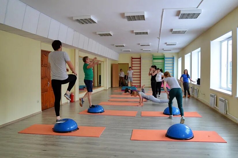 Гуфк челябинск колледж физической культуры. Екатеринбургский институт физической культуры екатеринбург. Компетенция физическая культура спорт и фитнес. Физическая культура. Физкультурный институт челябинск.