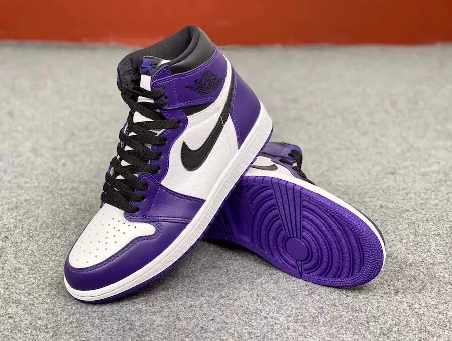 Nike фиолетовые кроссовки. Aj1 Court Purple. Nike Jordan 1 Retro Purple. Nike Air Jordan 1 Retro High og Court Purple. Nike Air Jordan 1 High Purple.