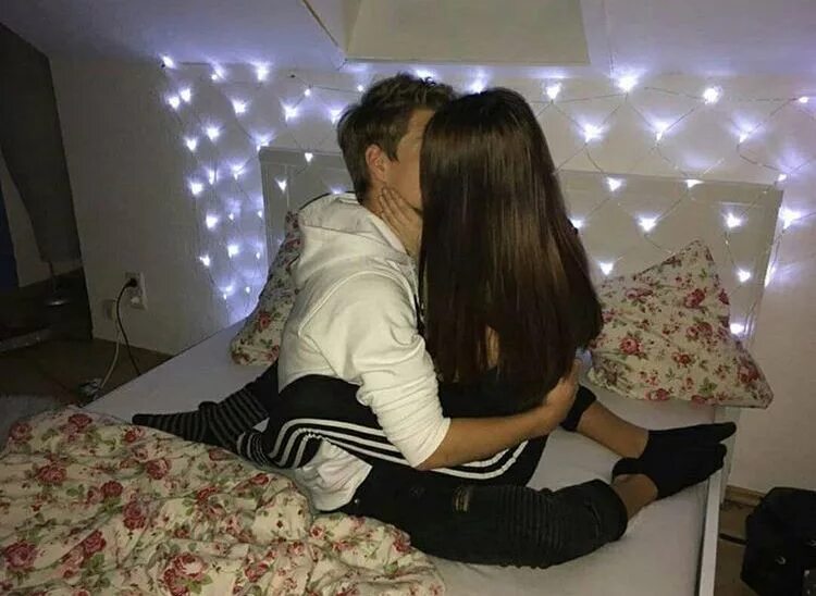 Домашние девки с парнями
