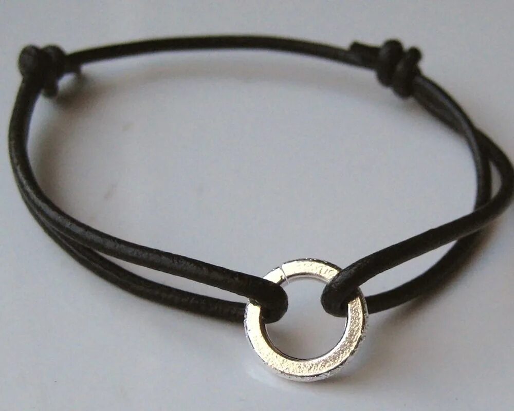 Sokolov каучуковый шнурок с золотым замком 080057. Гайтан (веревочка для крестика) детский. Гайтанка кожаная с золотым замком гайтана 585. Шнурки красные. Веревочки с застежкой.