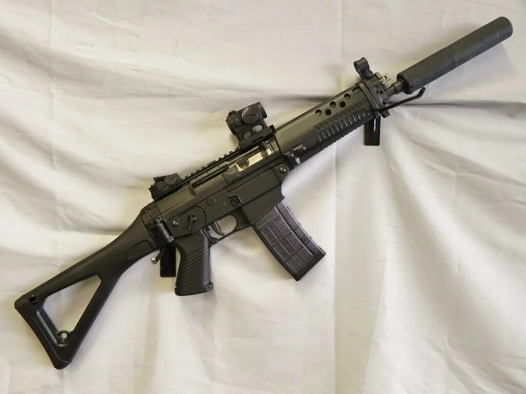 Sig r. Sig sg 556. sig 556 sbr. зиг зауэр 556. sig sg556 rifle.