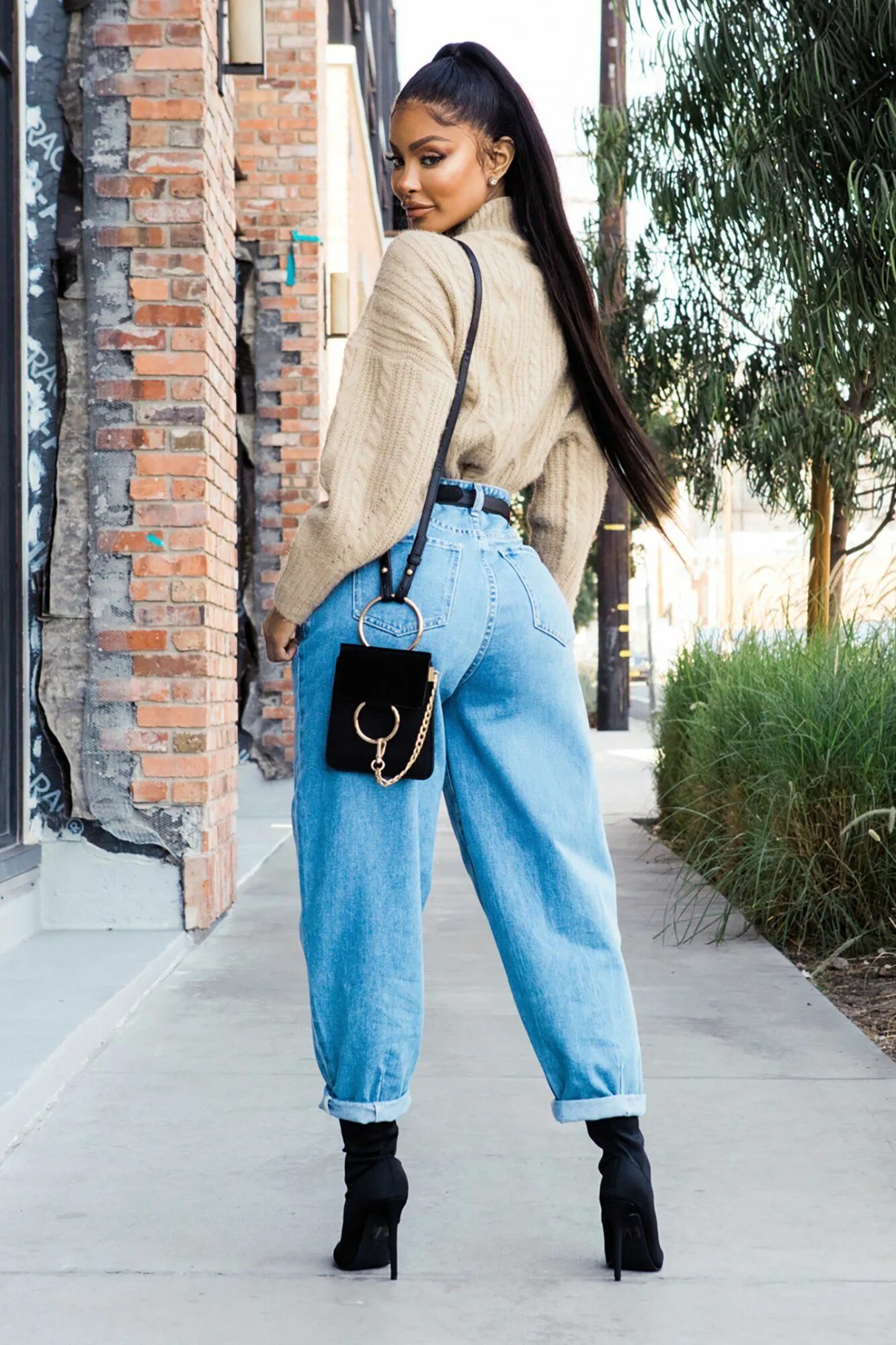 Пин от пользователя Disha на доске Jeans в 2020 г Модели, Джинсы, Мода