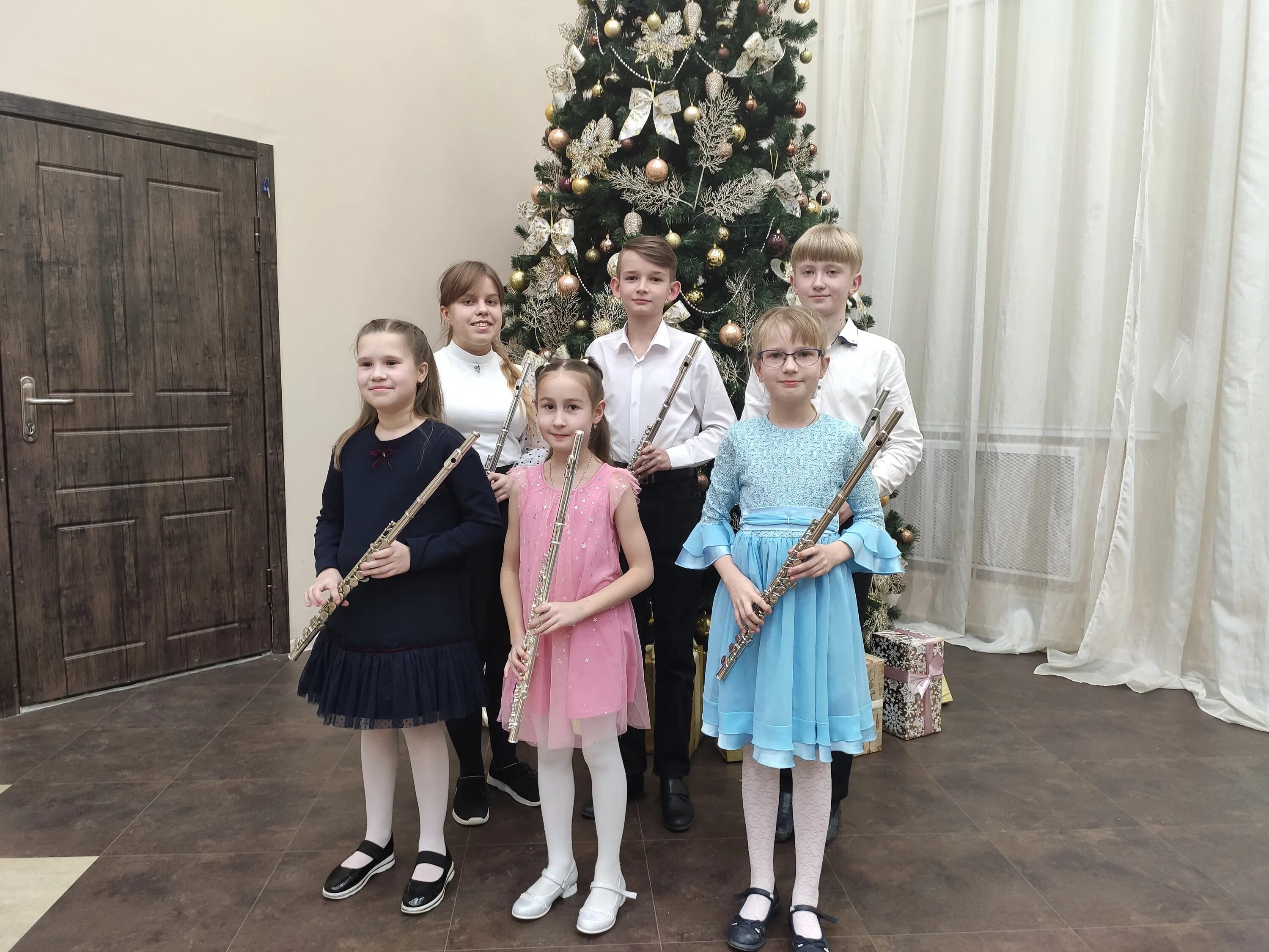 Выступление класса на новый год. Выступление класса на новый год