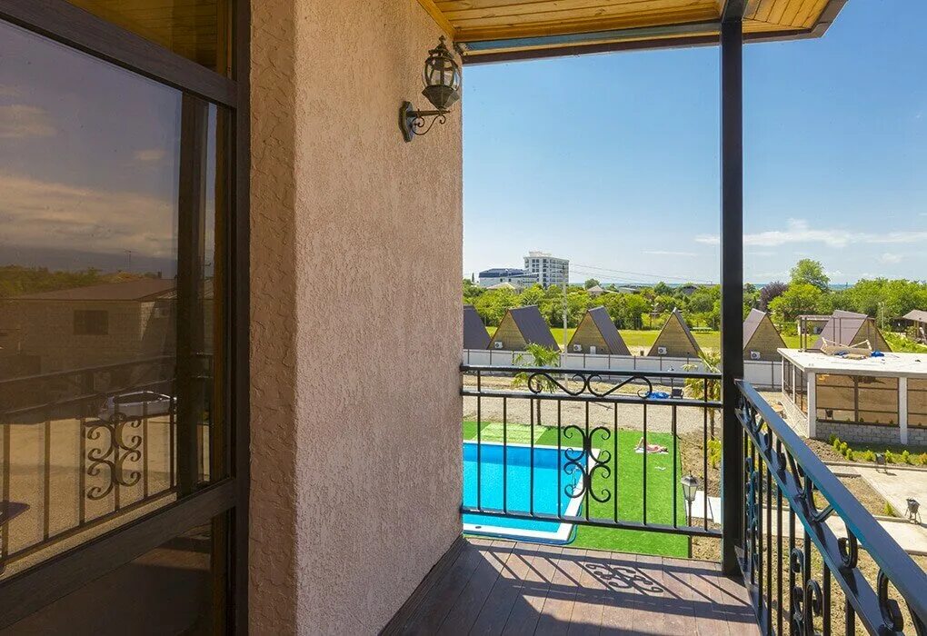 райский уголок 3 пицунда. алахадзы абхазия туманяна. райский уголок абхазия алахадзы. элион 2 абхазия пицунда. отель тихая гавань новый свет.