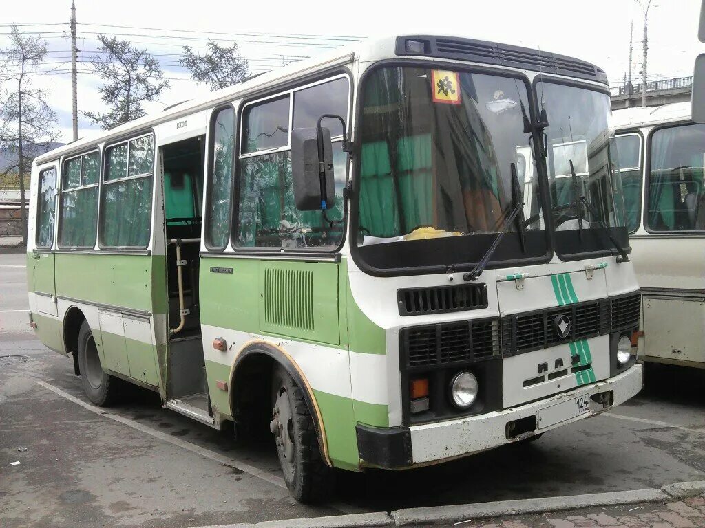 икарус 280 уфа. икарус 260. старые автобусы уфа. кимры в 90. автобус владикавказ тбилиси.