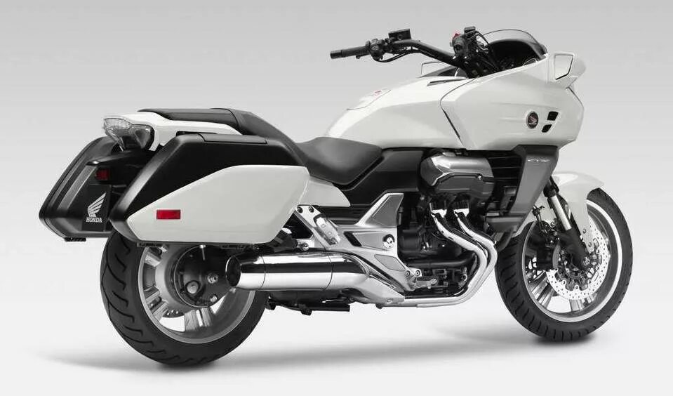 Honda ctx1300 2014. CTX 1300. Хонда ctx1300 белый.