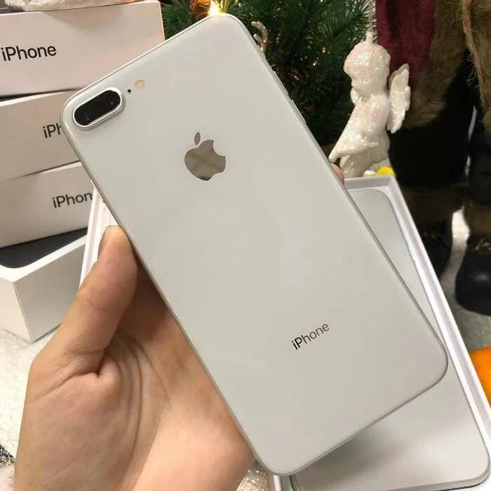 Айфон 8 б у. Iphone 8 Plus Silver. Iphone 8plus Silver 64gb. Iphone 8 Plus серебристый. Iphone 8 Plus White.