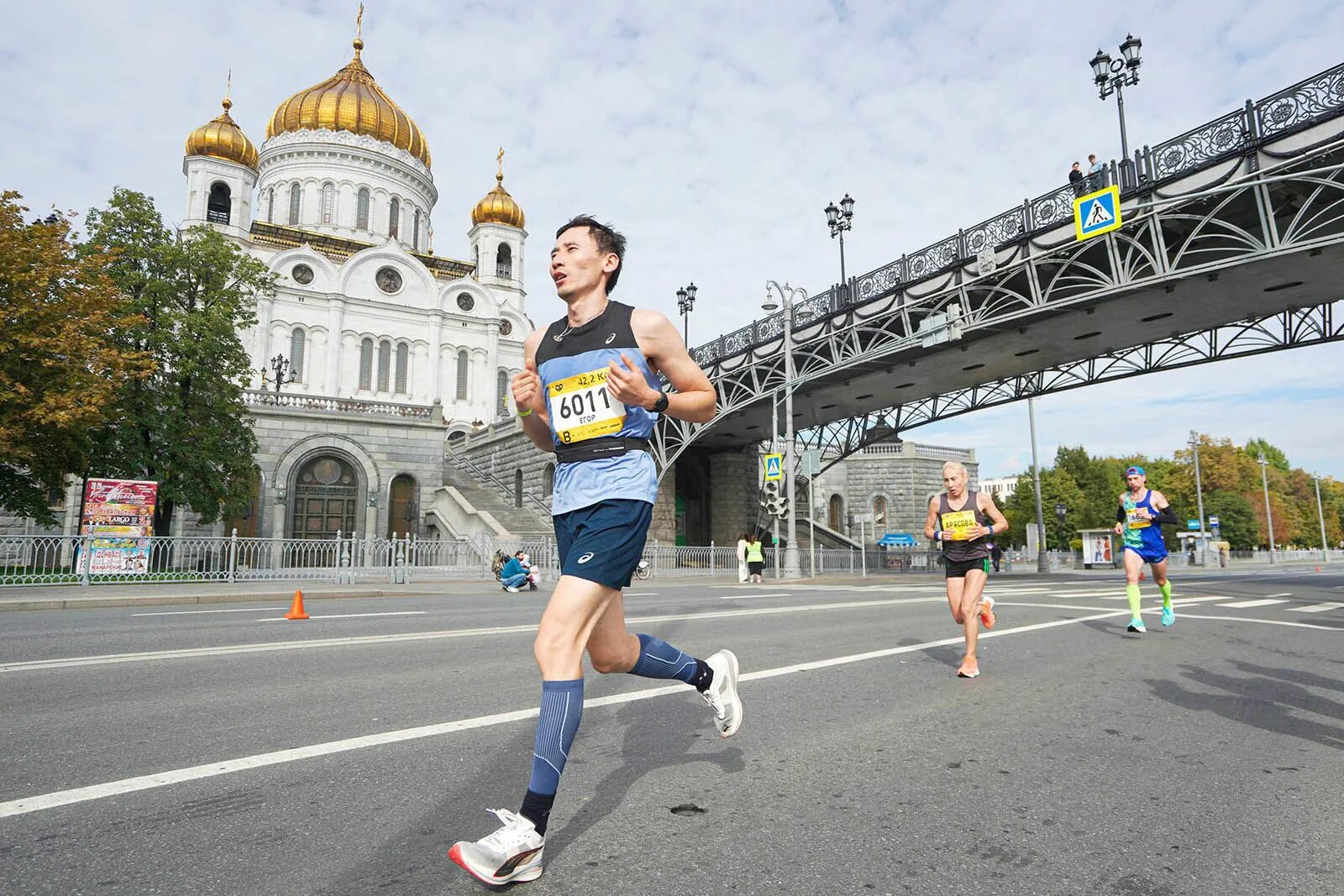 Марафон бег. Московский марафон. Спортивный Москвич. Полумарафон Северная столица. Забег 2024 купить