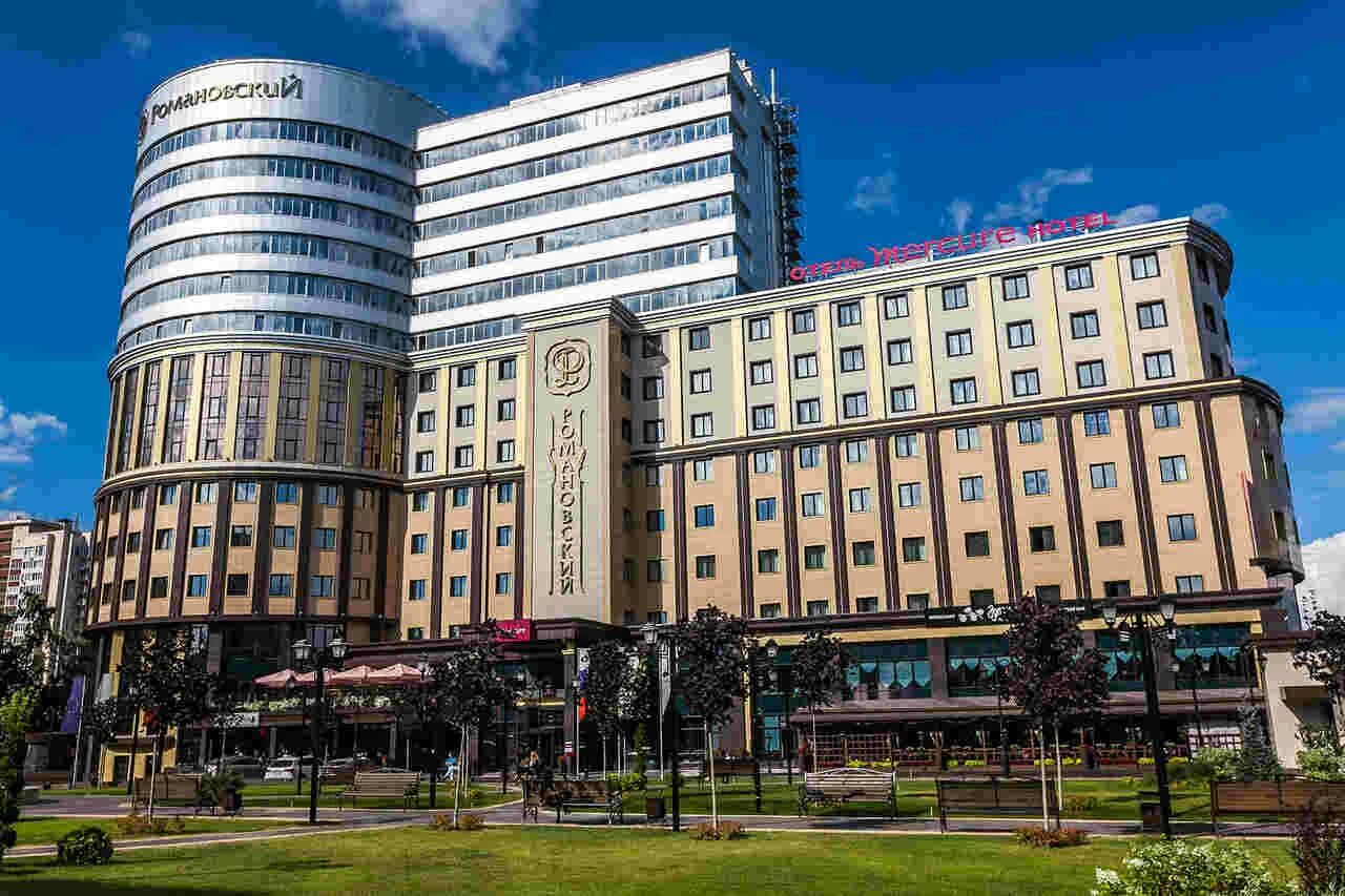 Воронеж кирова 8 центр. Mercure Воронеж. Гостиница Меркури Воронеж. Отель Меркьюри Воронеж Кирова 6 а. БЦ Романовский.