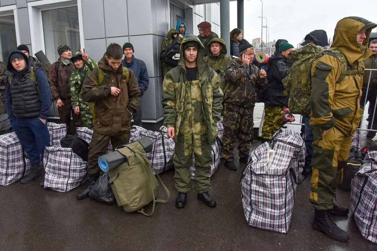 Почему на военную службу не брали бедняков. Мобилизация экипировка. Резервисты Украины. Снаряжение для мобилизованных. Мобилизация в Марий Эл.