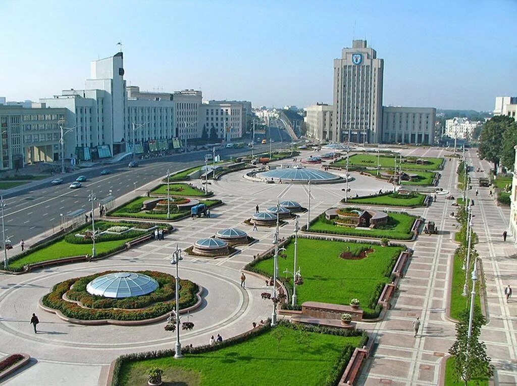 Страна где минск. Беларусь столица Минск. Площадь независимости Минск. Площадь Незалежности в Минске. Минск центр города.