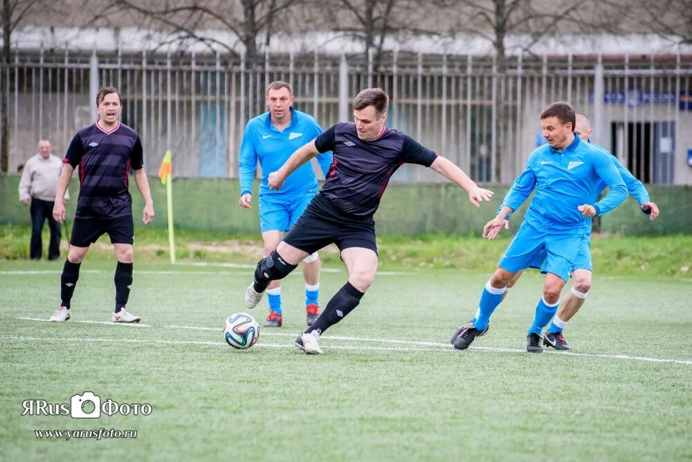 фк факел кириши. футбольный клуб факел в киришах фото. факел кириши. факел кириши. игроки футбольный клубы.