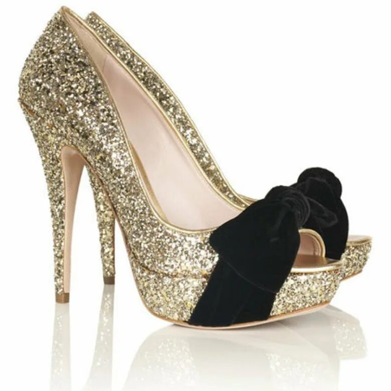 К чему снятся красивые туфли. Jimmy Choo туфли Золушки. Джимми Чу туфли Cinderella. Туфли от Миу Миу. Золотые туфли на каблуке.