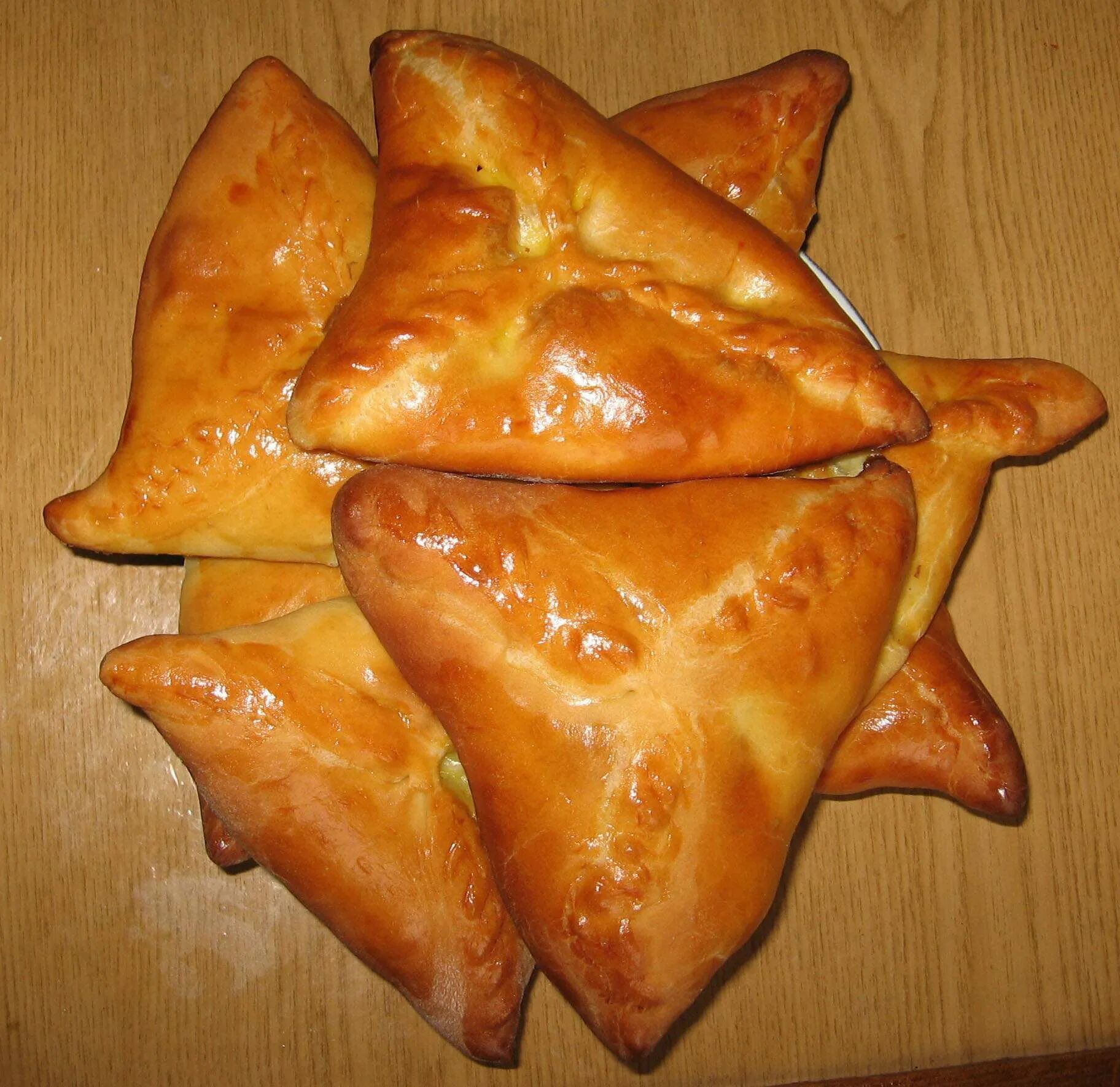 Тесто для треугольников с мясом и картошкой