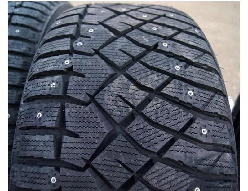 Зимний спайк. Шины Nitto Therma Spike. 215/55 R17 Nitto Therma Spike 98t. Nitto Therma Spike 185/65r14. 225 65 17 Nitto Therma Spike.