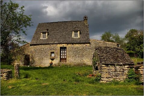 maison ancienne comment bien entreprendre la renovation. 