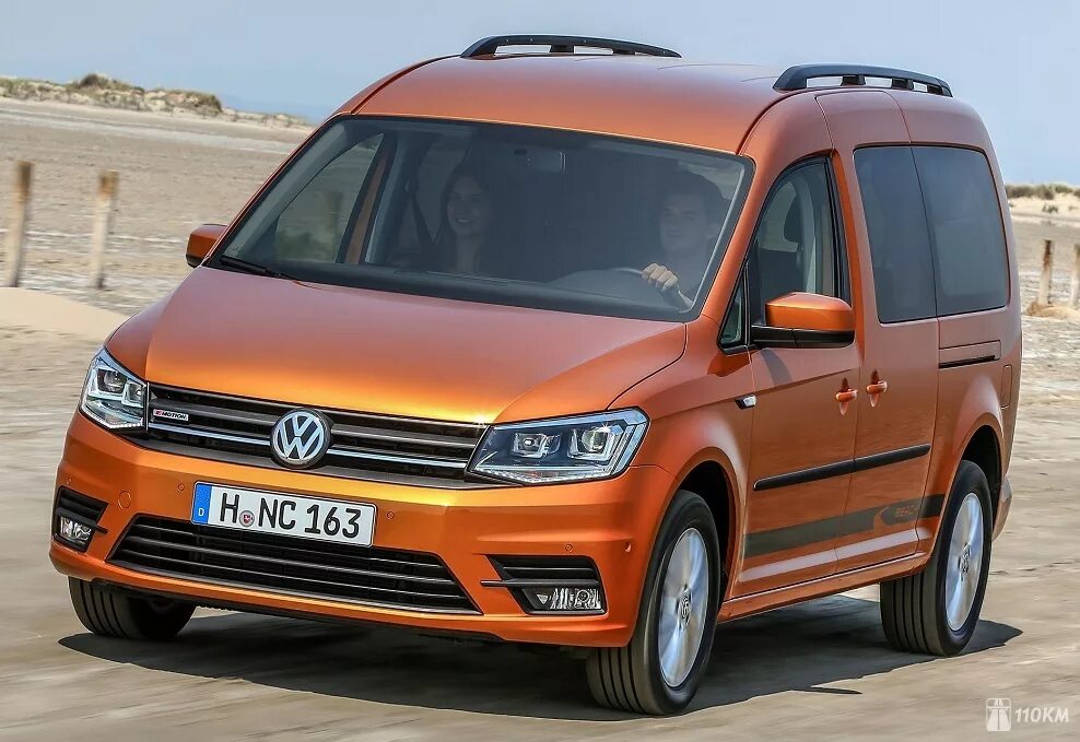 Volkswagen где купить. Фольксваген Кадди 2015. Volkswagen Caddy 2015 Maxi. Volkswagen Caddy Caddy 2015-. Фольксваген Кадди Бич.